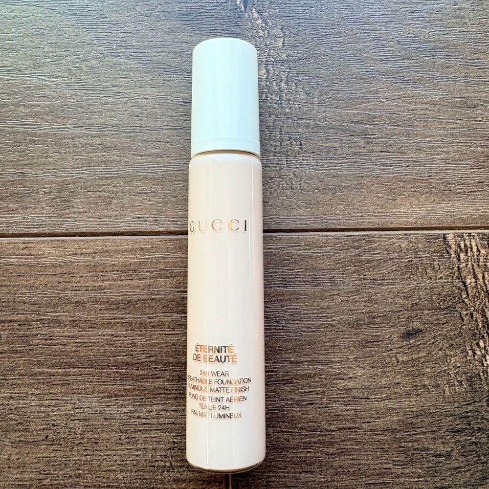 Gucci Éternité de Beauté Foundation 114W 15mL | NEW
